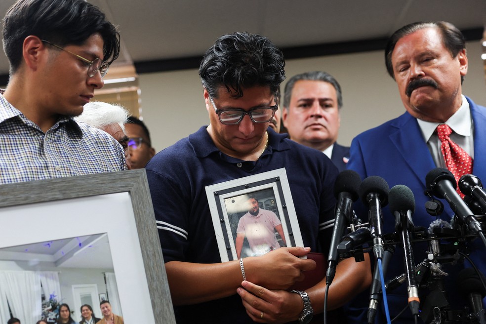 2026 07 08t170320z 25584800 rc2s9maabdy2 rtrmadp 3 usa migration texas shooting