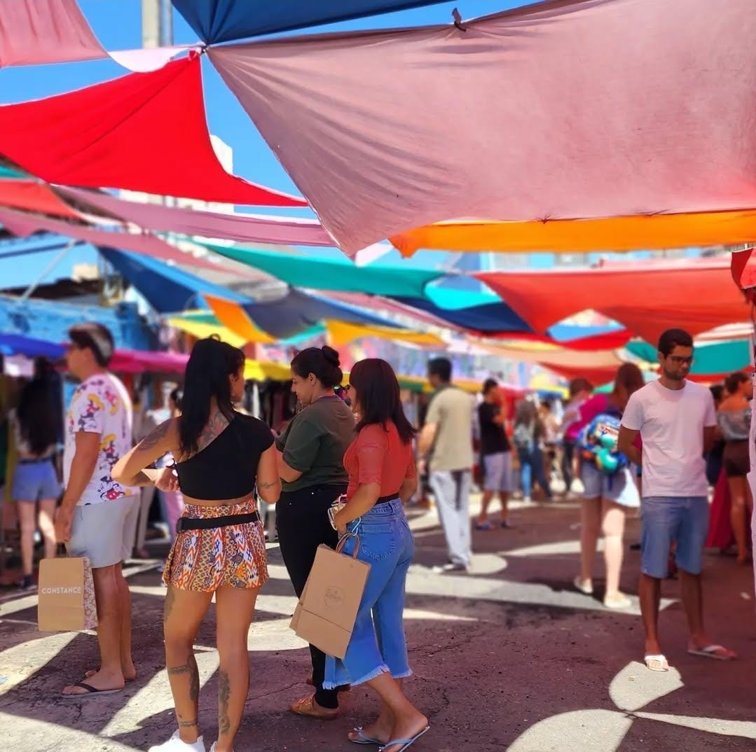 af5b9210 404b 4935 a46c 76a411d33060