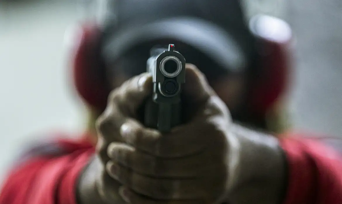 atiradores agência brasil