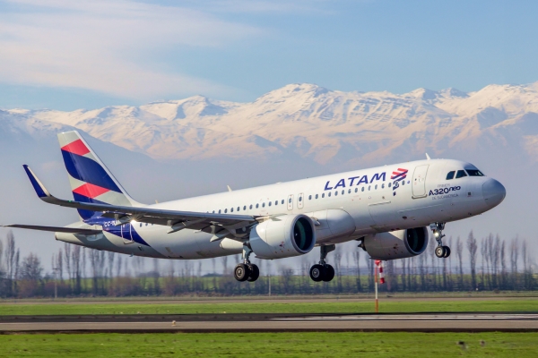 aviao latam