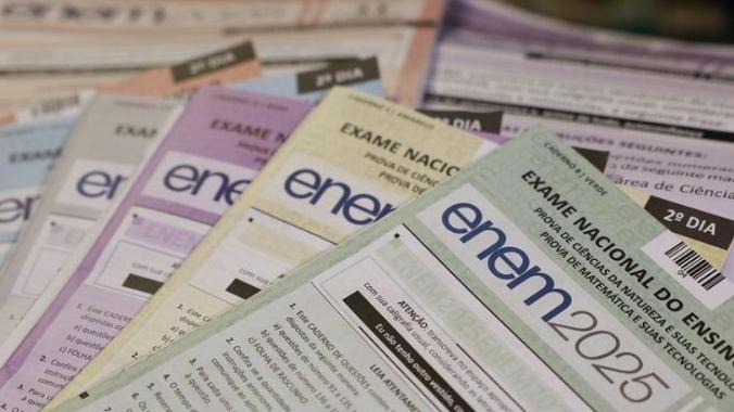 cadernos enem