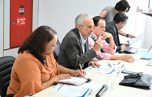 comissão de transição