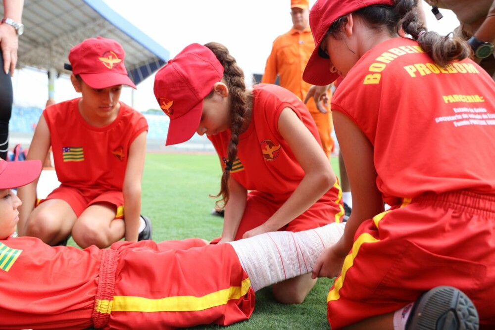 competicao bombeiro mirim de aco bombeiros