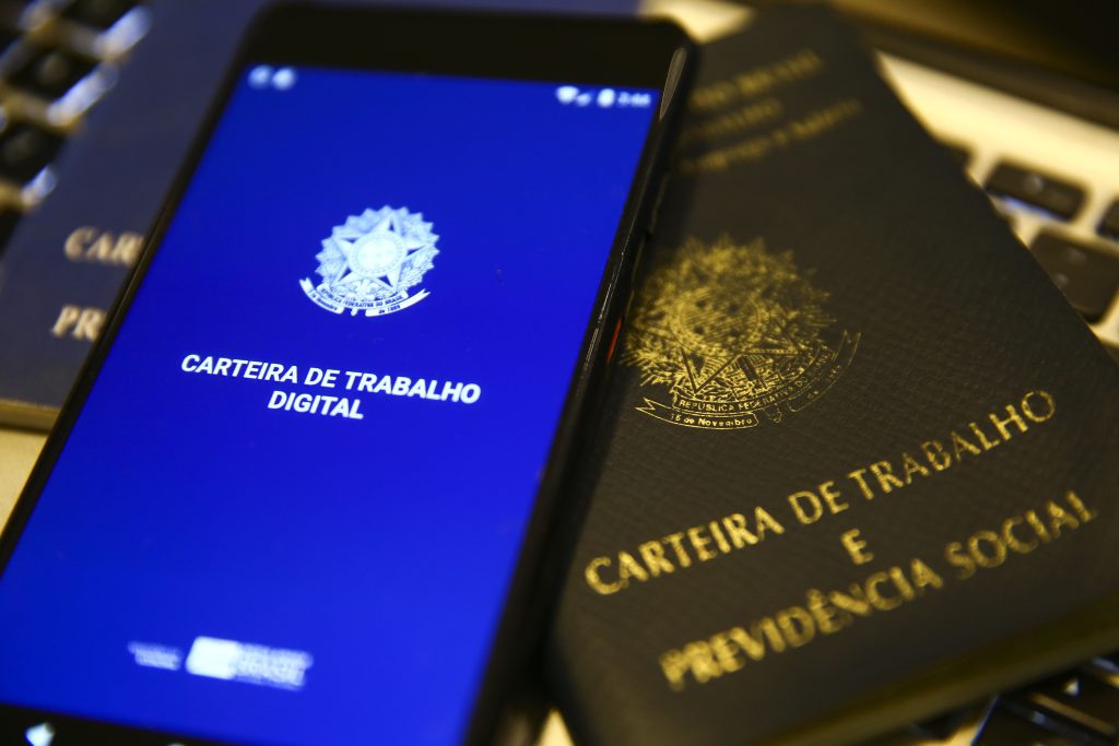 deputados redução de carga horaria para 36h