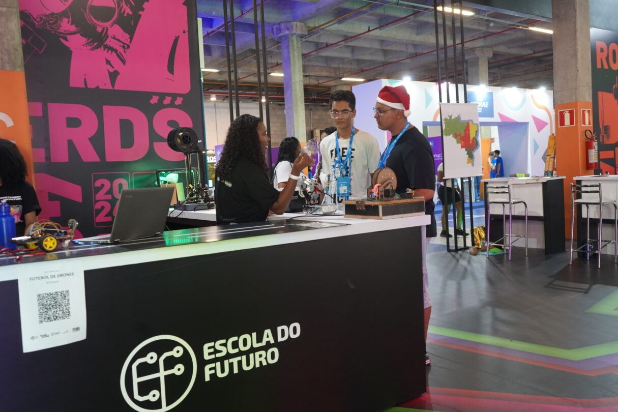 escolas do futuro campus party secit 1215x810