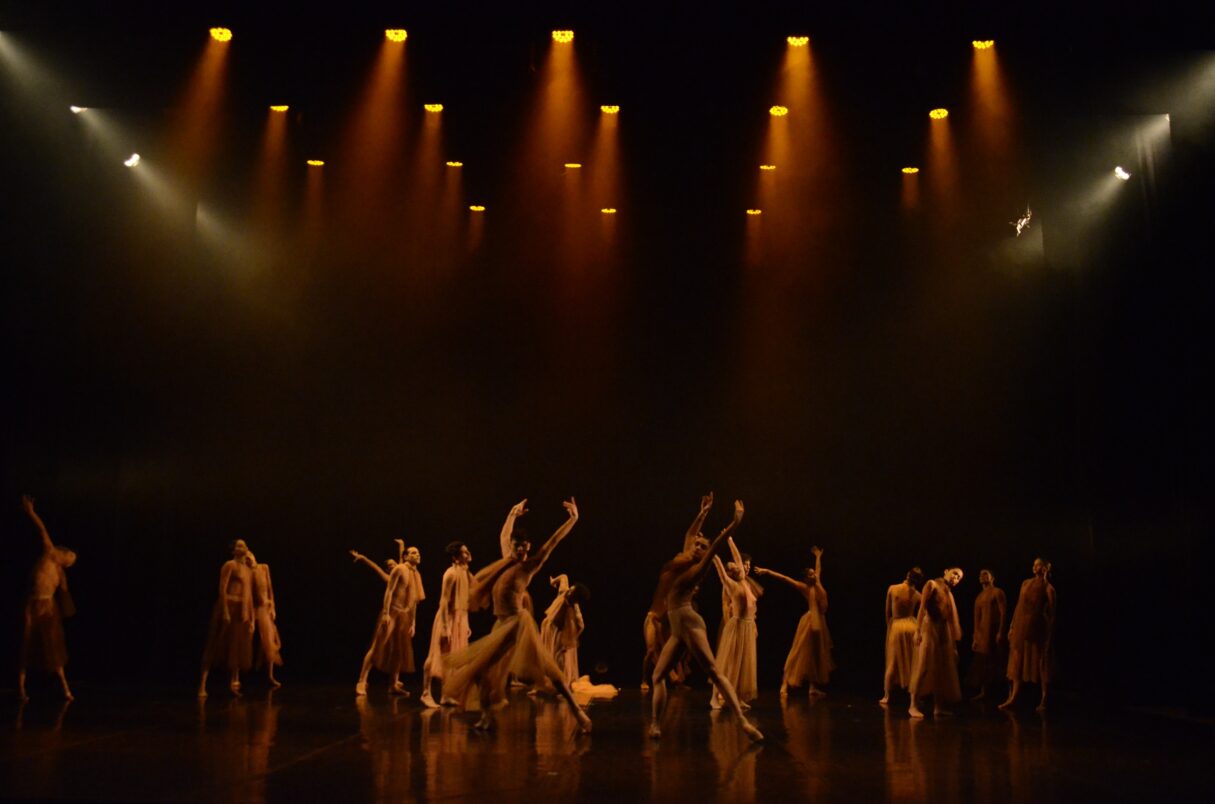 espetaculo danca do basileu franca cinthia oliveira 1215x804
