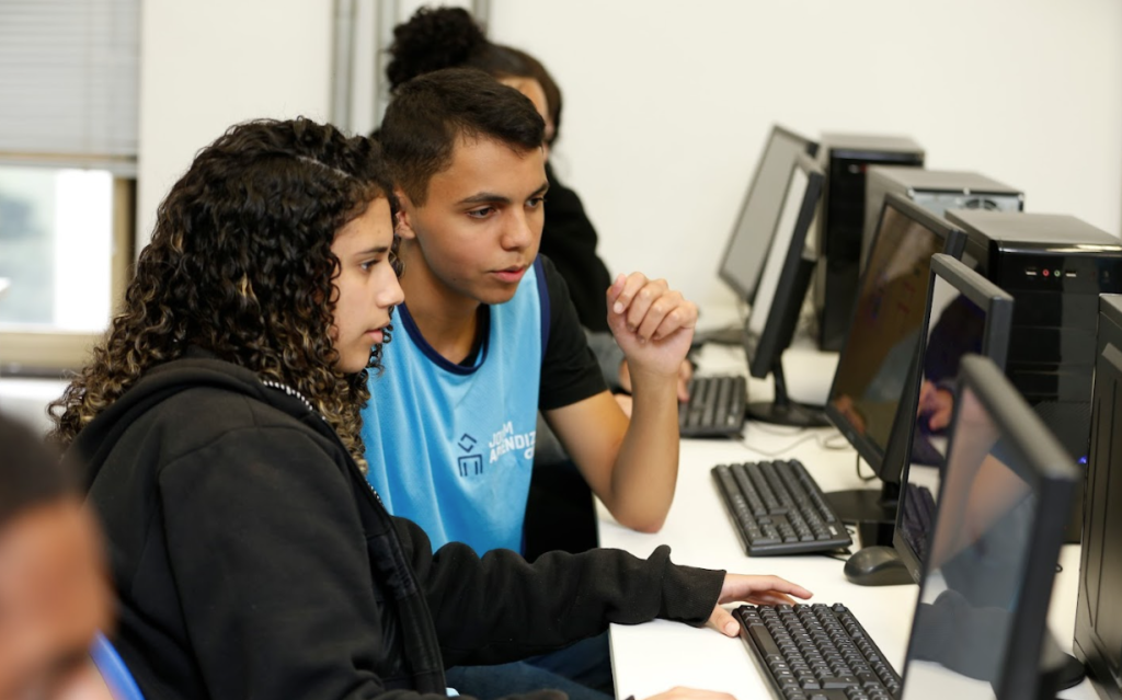 jovem aprendiz 1024x639