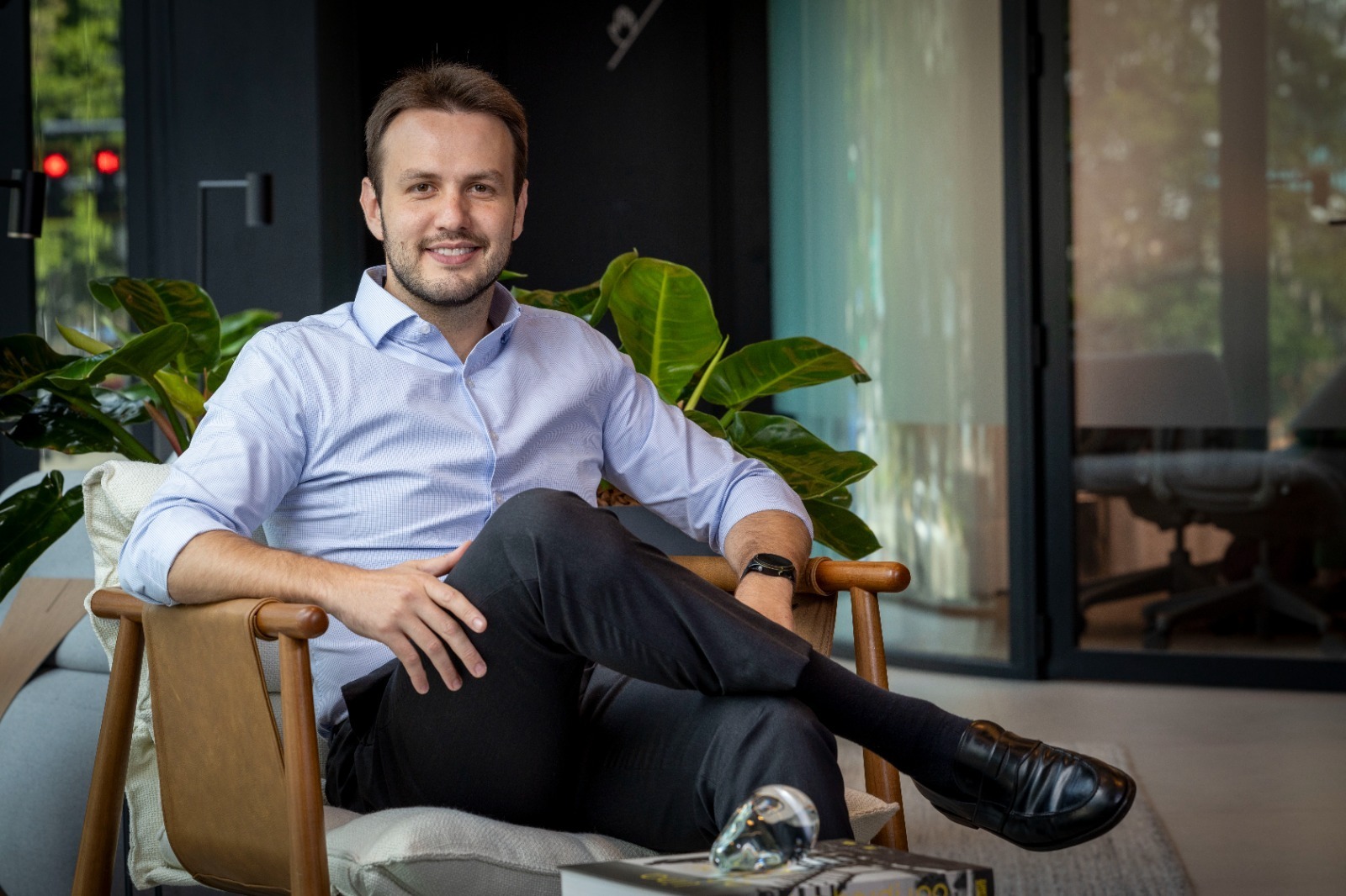 marco loureiro, especialista em investimento e líder regional da xp no centro oeste