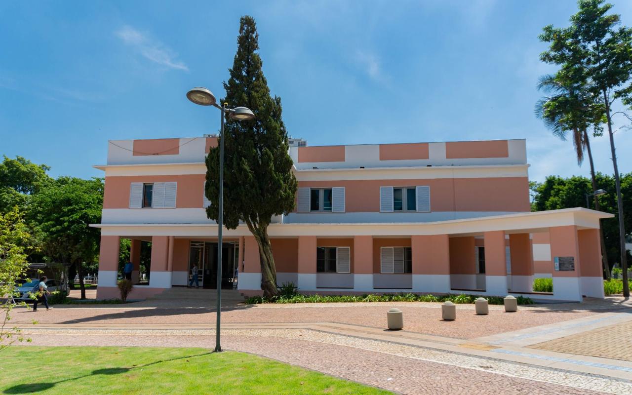 marieta telles praça cívica