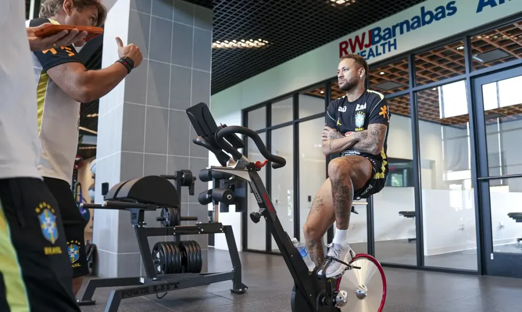 neymar faz fisioterapia em nova jersey masculino 06062026 1024x613
