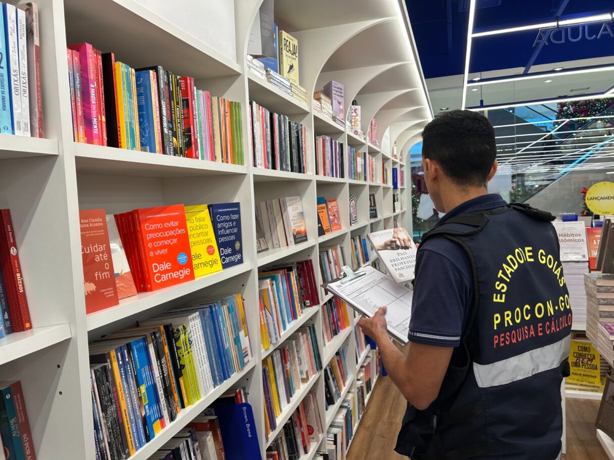 procon pesquisa de precos de presnetes para o natal 1215x911