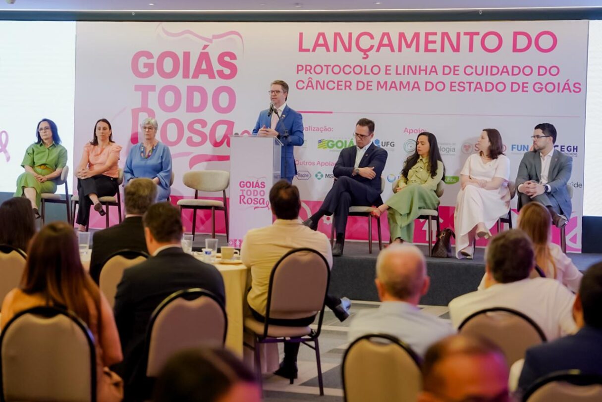 saude lanca novo protocolo do goias todo rosa ses 1215x812