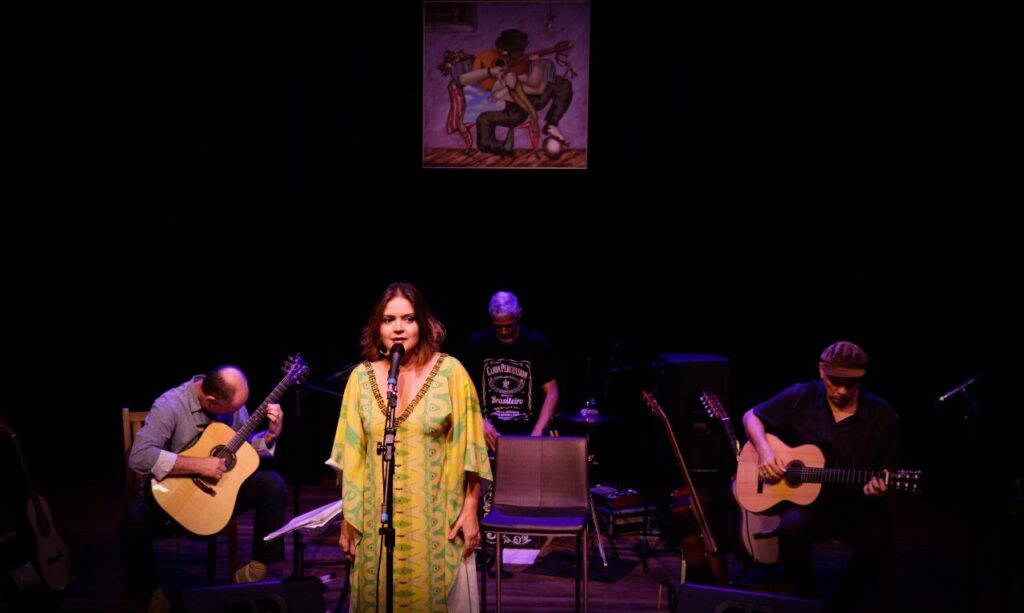 secult solo brasil show da cantora maria eugenia1 por d s retratista