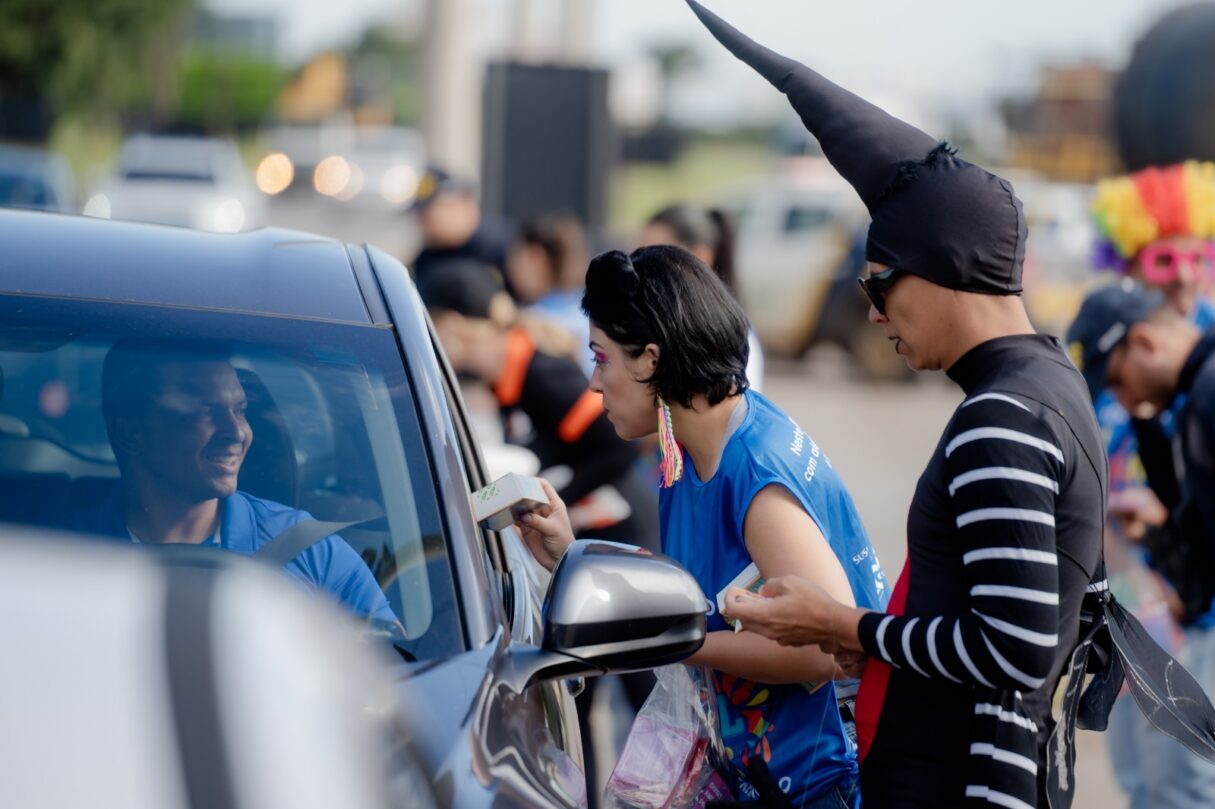 ses e prf carnaval 2026 blitz educativa 1215x809