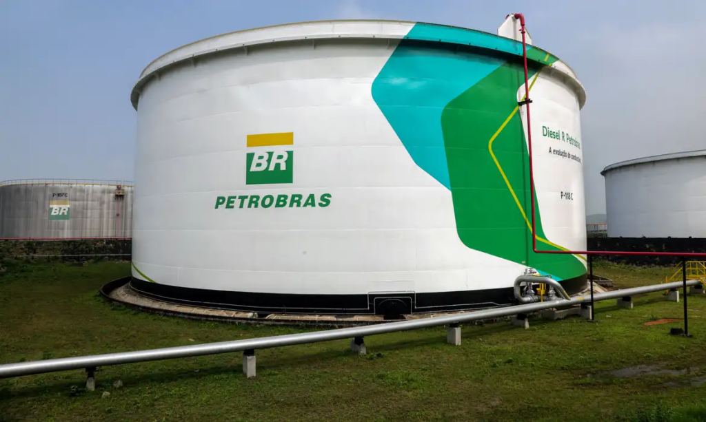 tanque de diesel r5 na rpbc foto wilson melo agencia petrobras 1024x613